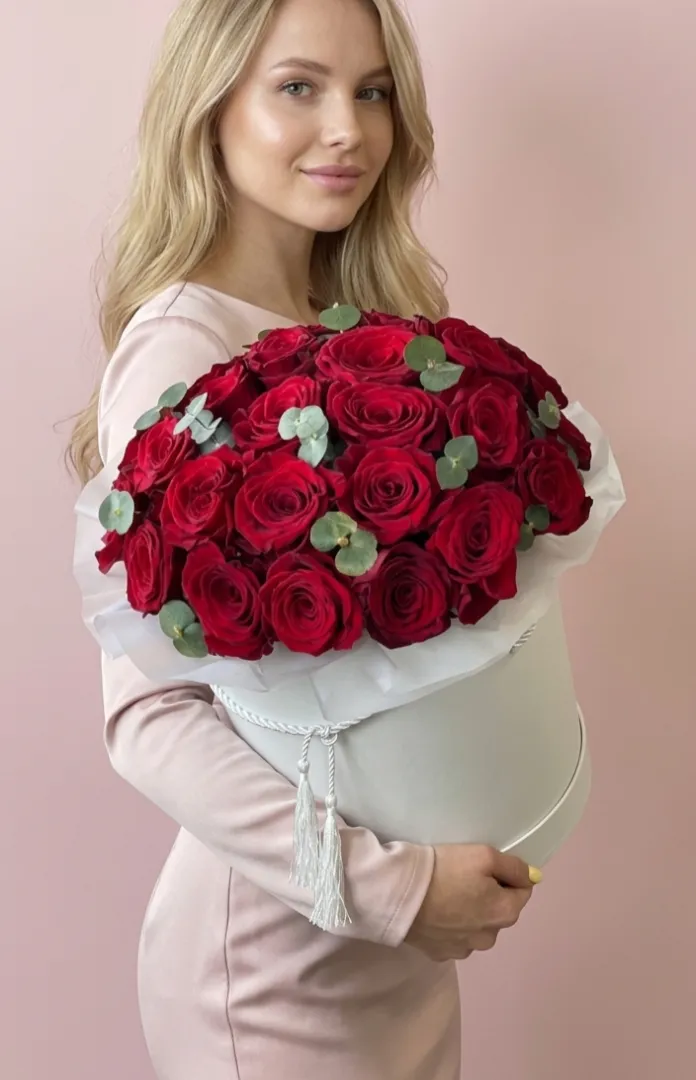 Цветы в коробке